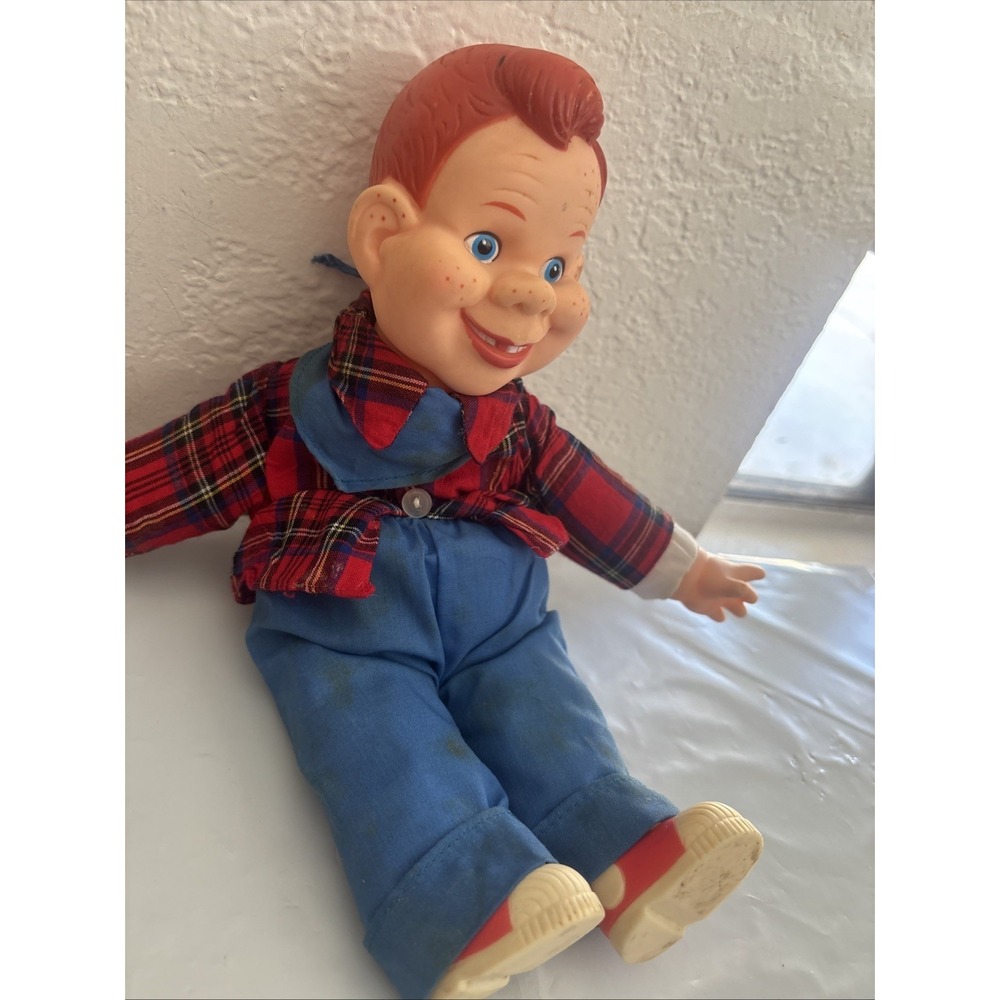 Vintage Eegee Co Howdy Doody Doll